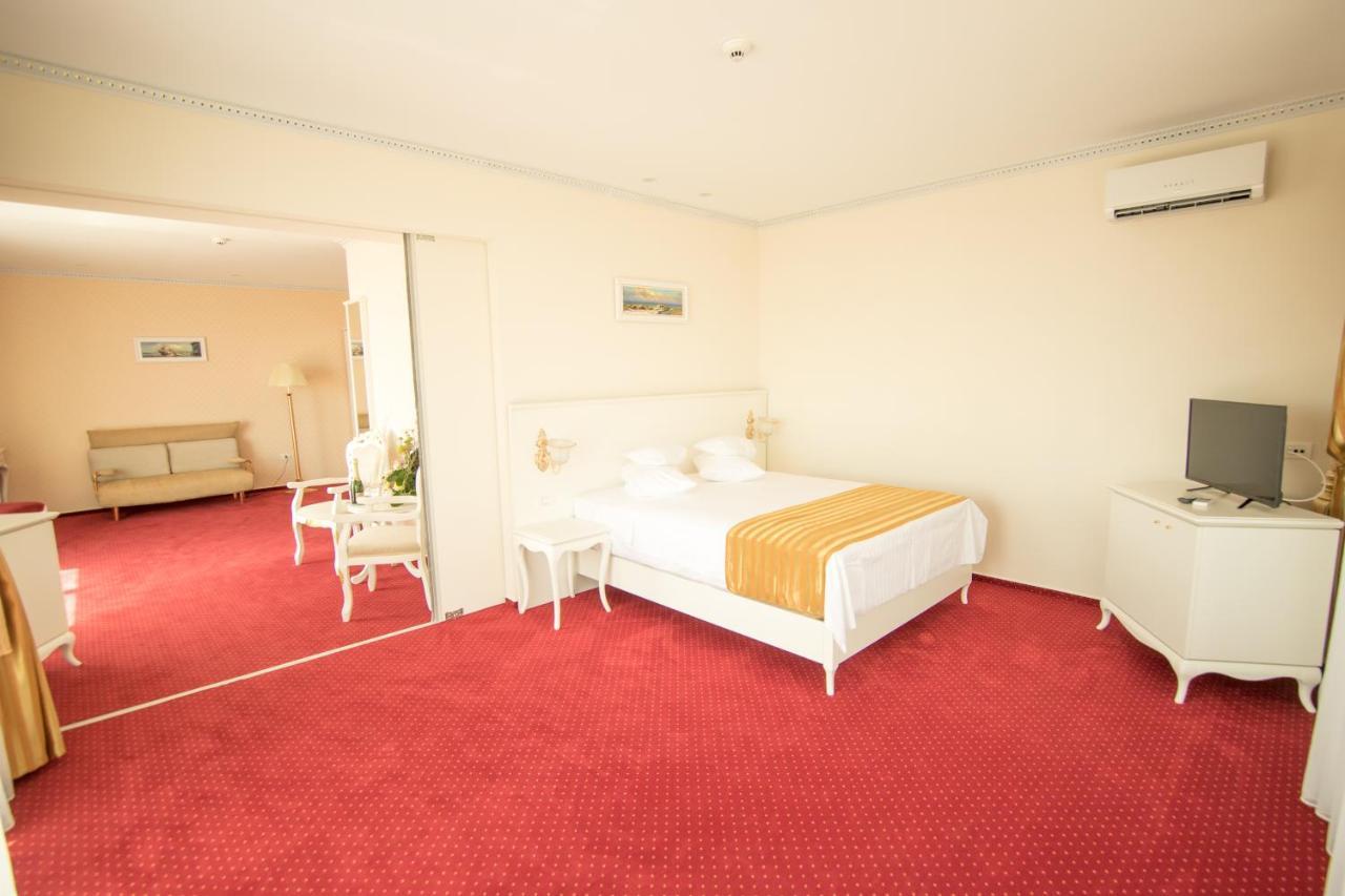 MSR Port Hotel Mangalia Exterior foto